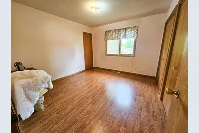 502 Chicago Avenue SW, Red Lake Falls, MN 56750 - Photo 11