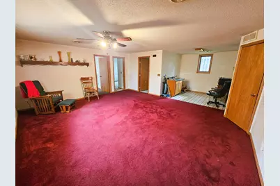 502 Chicago Avenue SW, Red Lake Falls, MN 56750 - Photo 15