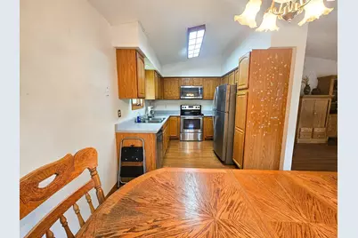 502 Chicago Avenue SW, Red Lake Falls, MN 56750 - Photo 5