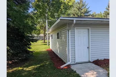 502 Chicago Avenue SW, Red Lake Falls, MN 56750 - Photo 19