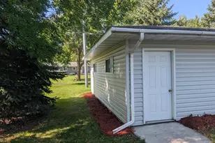 502 Chicago Ave SW, Red Lake Falls, MN 56750 - Photo 19