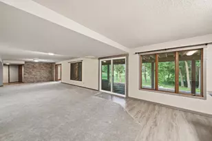 1831 Koehnen Circle, Excelsior, MN 55331 - Photo 31