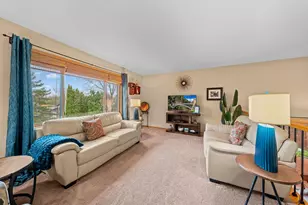 2581 Henslow Ave N, Oakdale, MN 55128 - Photo 9