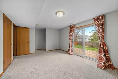 2581 Henslow Avenue N, Oakdale, MN 55128 - Photo 17