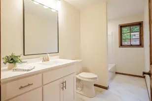 1404 Woodland Dr SW, Rochester, MN 55902 - Photo 47