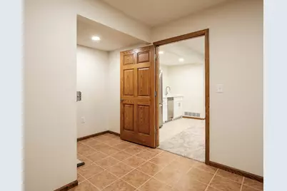 1404 Woodland Drive SW, Rochester, MN 55902 - Photo 61