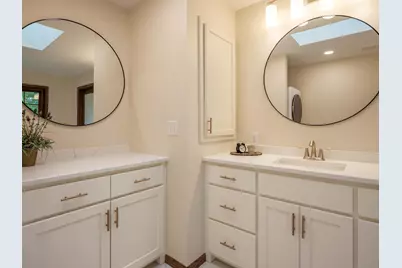 1404 Woodland Drive SW, Rochester, MN 55902 - Photo 39