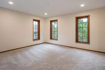 1404 Woodland Drive SW, Rochester, MN 55902 - Photo 33