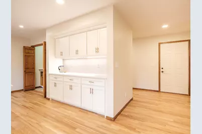 1404 Woodland Drive SW, Rochester, MN 55902 - Photo 29