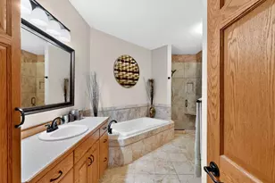 2201 7th St NW, Austin, MN 55912 - Photo 13