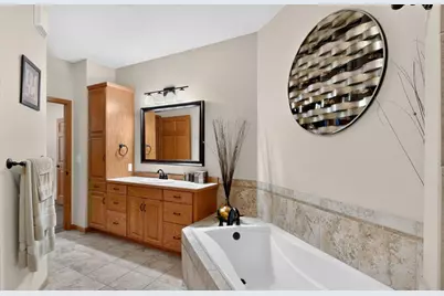 2201 7th Street NW #A, Austin, MN 55912 - Photo 15