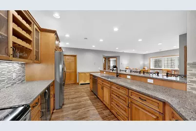 2201 7th Street NW #A, Austin, MN 55912 - Photo 35