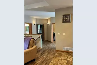 2201 7th Street NW #A, Austin, MN 55912 - Photo 3