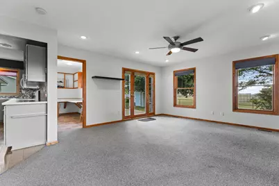 224 Minnesota Avenue S, Vermillion, MN 55085 - Photo 7