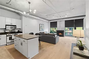 720 N 4th St, Minneapolis, MN 55401 - Photo 1
