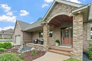 14480 Tyrol Dr, Shakopee, MN 55379 - Photo 3