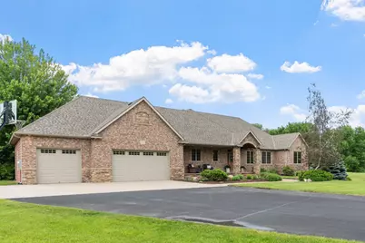 14480 Tyrol Drive, Shakopee, MN 55379 - Photo 1