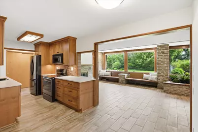 10129 Eden Prairie Road, Eden Prairie, MN 55347 - Photo 33