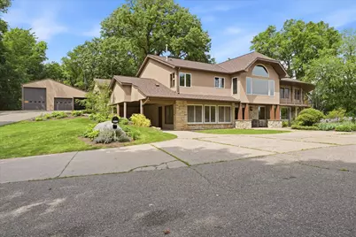 10129 Eden Prairie Road, Eden Prairie, MN 55347 - Photo 3