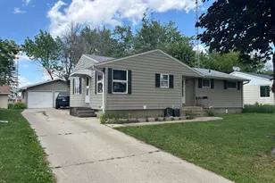 1103 Wilbur St, Worthington, MN 56187 - Photo 1