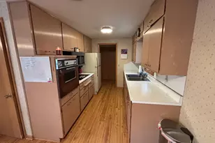 1103 Wilbur St, Worthington, MN 56187 - Photo 3