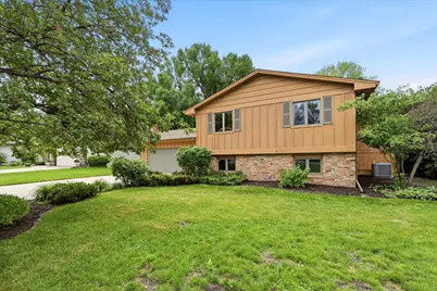 2516 Ridge Lane, Mounds View, MN 55112 - Photo 13