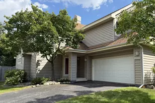 15575 17th Pl N, Plymouth, MN 55447 - Photo 1