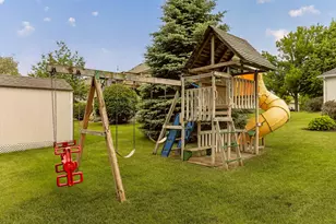 2482 Crimson Ridge Cir NW, Rochester, MN 55901 - Photo 39