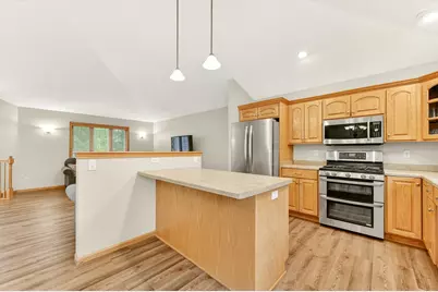 2482 Crimson Ridge Circle NW, Rochester, MN 55901 - Photo 11