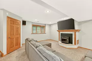 2482 Crimson Ridge Cir NW, Rochester, MN 55901 - Photo 19