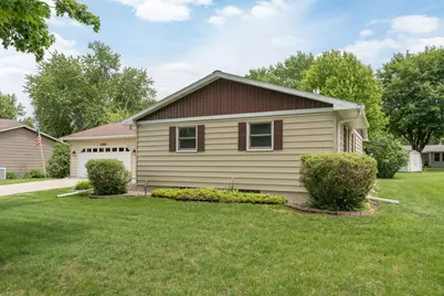 1810 Candi Lane, North Mankato, MN 56003 - Photo 3