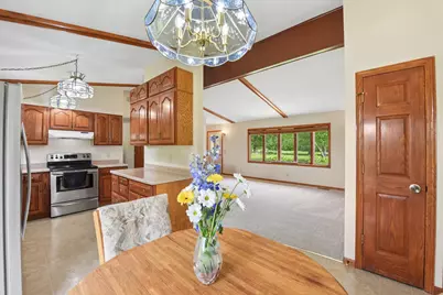 1422 140th Avenue, New Richmond, WI 54017 - Photo 9
