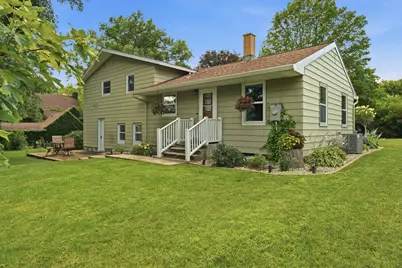 204 2nd Street NW, Fairfax, MN 55332 - Photo 11
