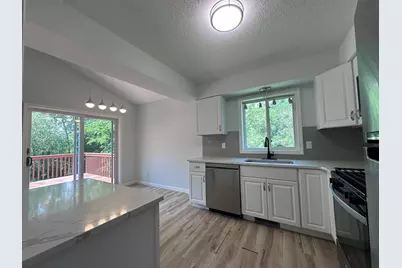 3345 Minnesota Lane N, Plymouth, MN 55447 - Photo 9