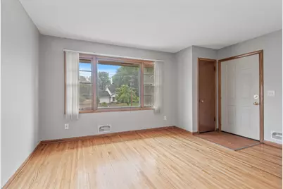 8542 Plymouth Avenue N, Minneapolis, MN 55427 - Photo 3