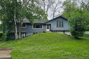 10609 32nd Ave N, Plymouth, MN 55441 - Photo 1