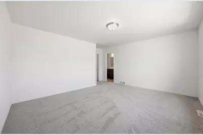 2506 Fulton Loop S, Fargo, ND 58104 - Photo 11