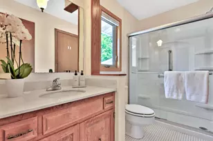 8286 Kingslee Rd, Bloomington, MN 55438 - Photo 21
