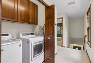 484 Laurel Ave, Saint Paul, MN 55102 - Photo 29