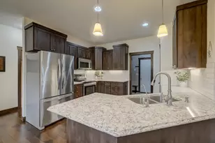 469 Dylan Ct, Hudson, WI 54016 - Photo 3