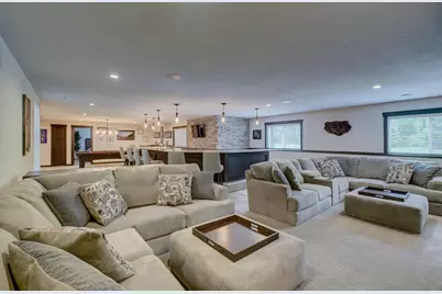 469 Dylan Court, Hudson, WI 54016 - Photo 5