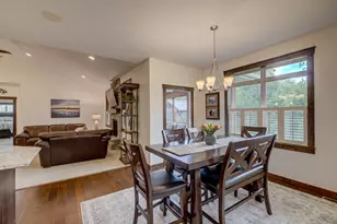 469 Dylan Ct, Hudson, WI 54016 - Photo 5