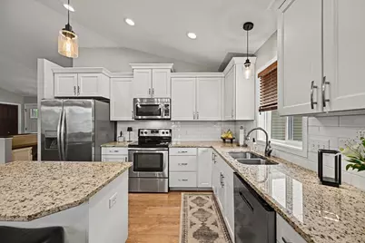 11477 Killarney Drive, Chisago City, MN 55013 - Photo 3