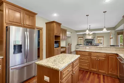 10721 McCool Drive W, Burnsville, MN 55337 - Photo 17
