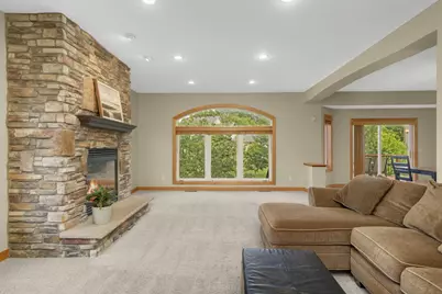 10721 McCool Drive W, Burnsville, MN 55337 - Photo 25