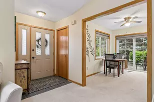 3815 Linden Ave, White Bear Lake, MN 55110 - Photo 5