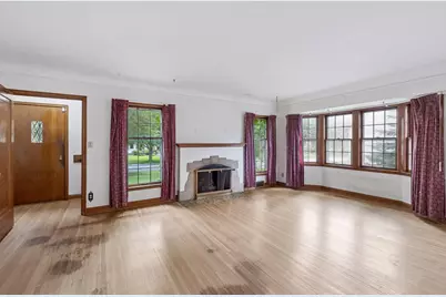 1390 Iowa Avenue W, Falcon Heights, MN 55108 - Photo 11
