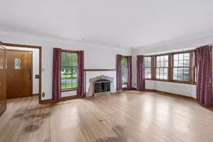 1390 Iowa Ave W, Falcon Heights, MN 55108 - Photo 11