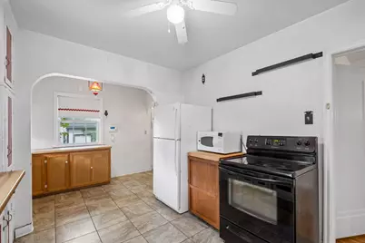 1390 Iowa Avenue W, Falcon Heights, MN 55108 - Photo 13