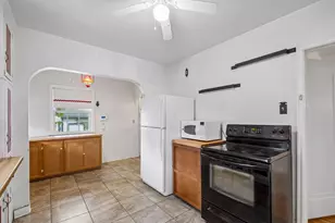 1390 Iowa Ave W, Falcon Heights, MN 55108 - Photo 13
